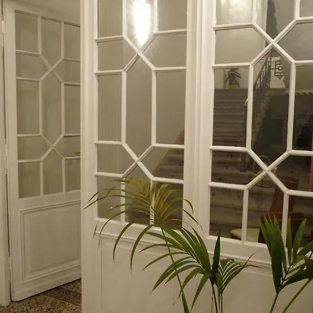 Aparthotel Apart Suites
