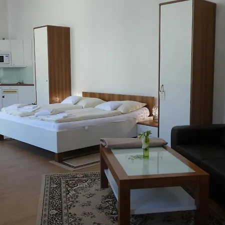 Aparthotel Apart Suites